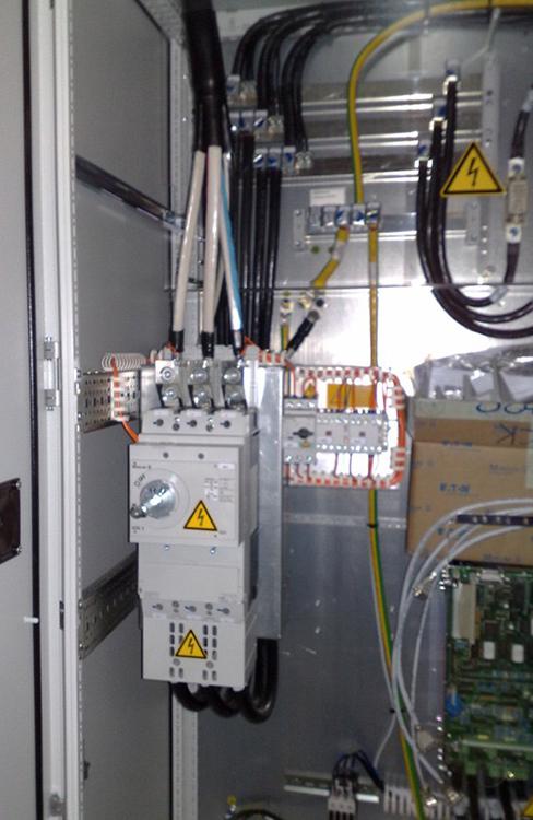 Подключение промышленного электрооборудования к питающей сети 380 вольт выполненное в соответствии со всеми требованиями ПУЭ.